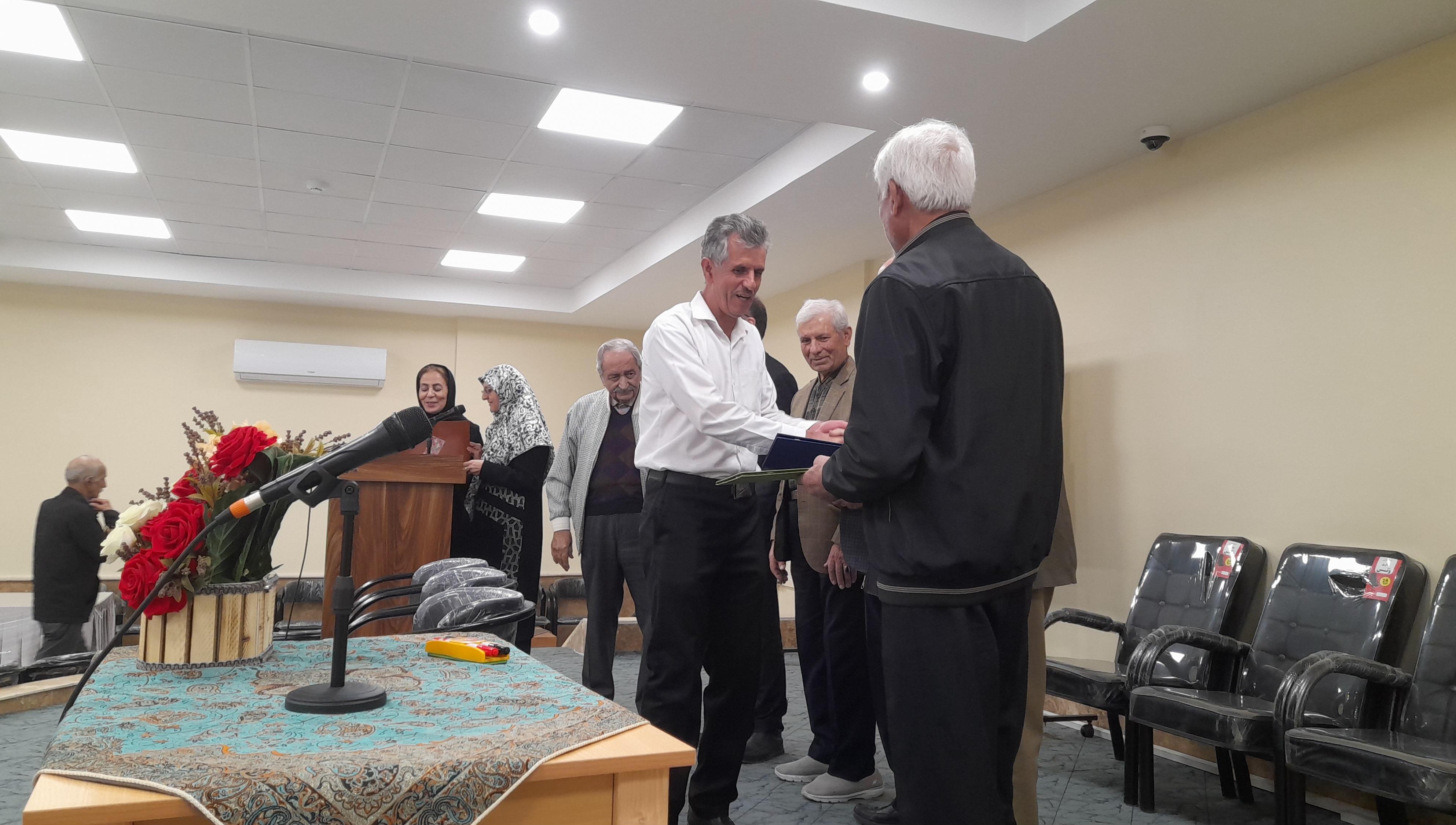 برگزاری مسابقات شطرنج بازنشستگان استان اصفهان