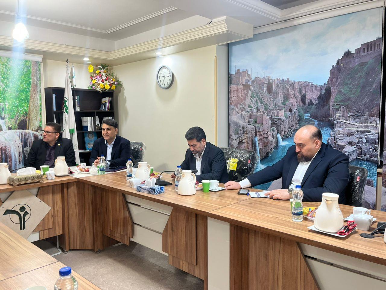 بیمه دانا - آرش رشادتمند - تدین - مقامات ارشد