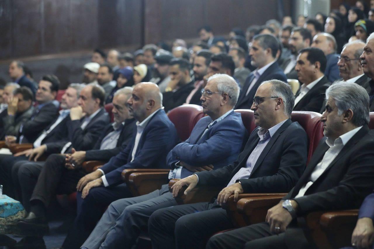 همایش «در مسیر عدالت» عدالت شغلی، توازن منطقه‌ای با حضور رییس جمهور 2