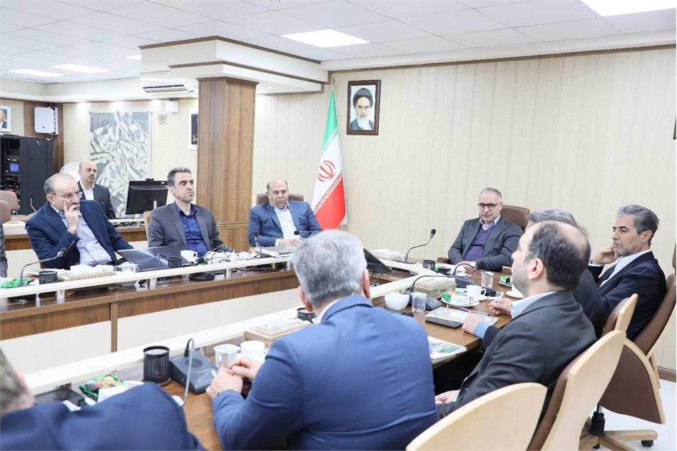 آیین معارفه سرپرست معاونت سرمایه گذاری و برنامه ریزی اقتصادی صندوق بازنشستگی کشوری برگزار شد/ "احمد بذلی" مدیرعامل هلدینگ