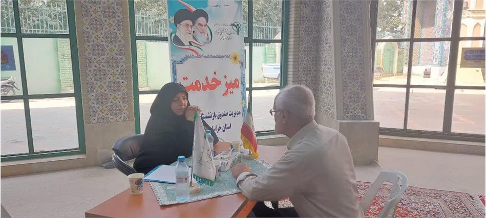 برپایی میز خدمت به بازنشستگان در مصلی بجنورد