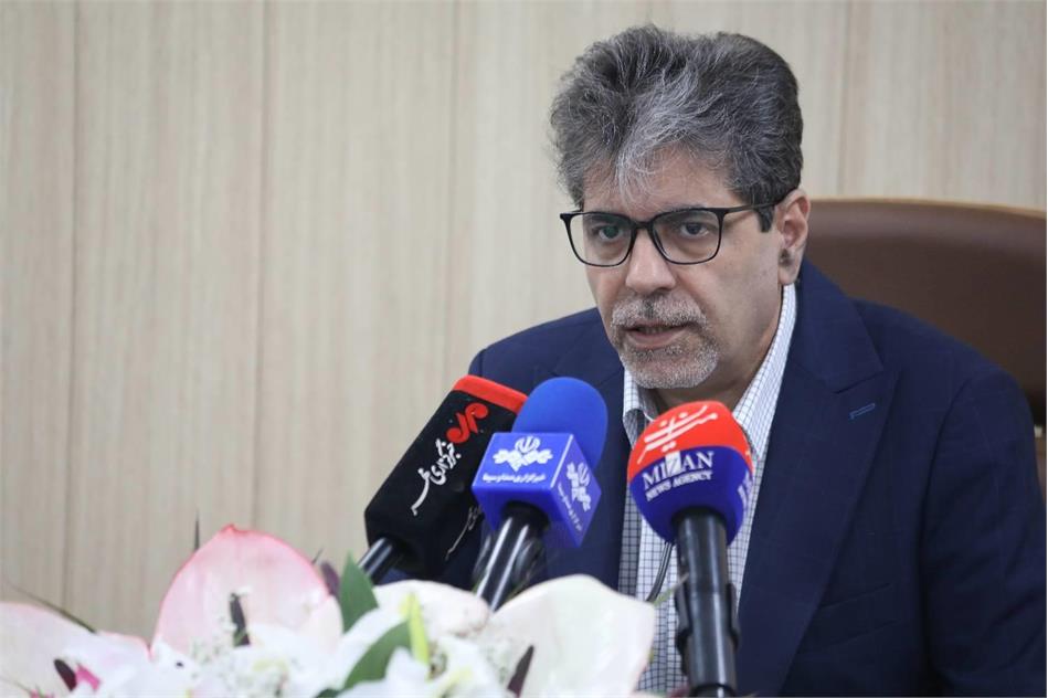 افزایش وام بازنشستگان کشوری به 50 میلیون تومان/ احیای طرح یاری و اصلاح خدمات بیمه درمان در سال ۱۴۰۴/پرداخت کامل خسارت درمانی