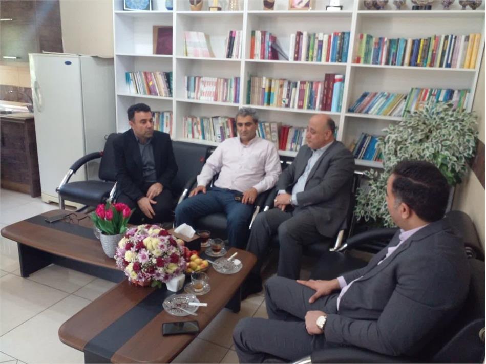 نشست مدیر صندوق بازنشستگی گلستان با ریس شعبه بیمه دانا گلستان انجام شد