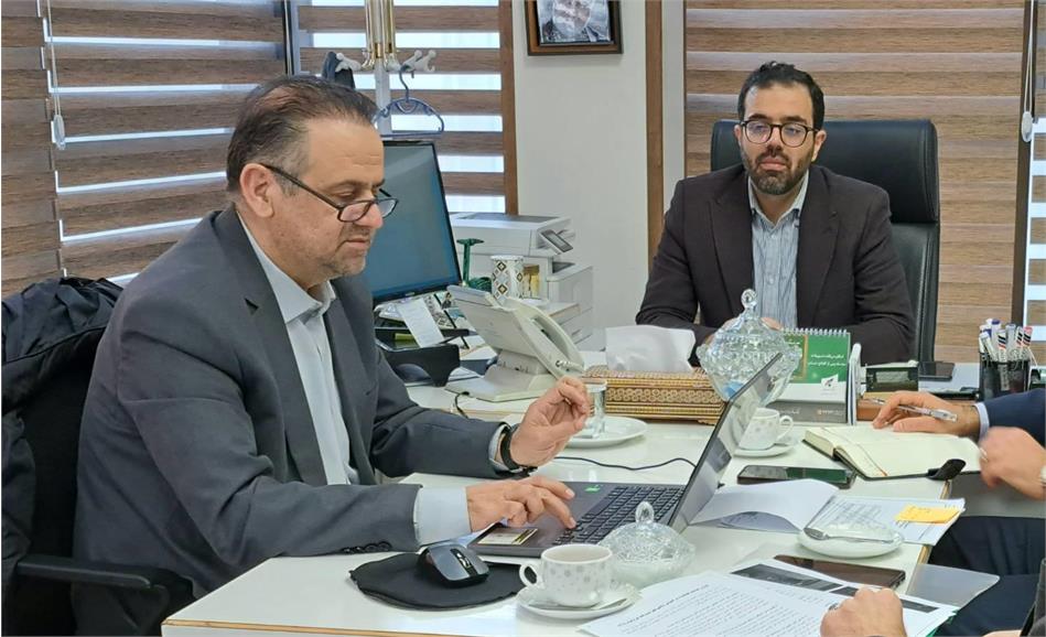 نظارت میدانی بازرس ویژه مدیرعامل بر روند خدمت‌رسانی در اداره‌کل استان تهران