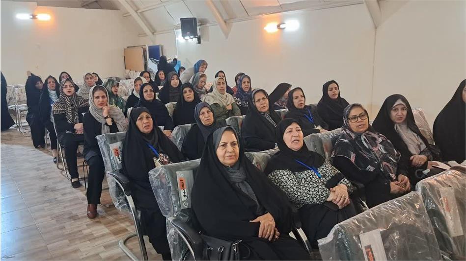 همایش سلامت و ایستگاه غربالگری در خانه امید بازنشستگان دزفول