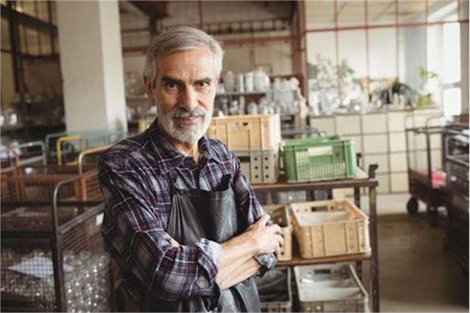 کارآفرینی در سنین بالاتر؛ از علاقه تا درآمد