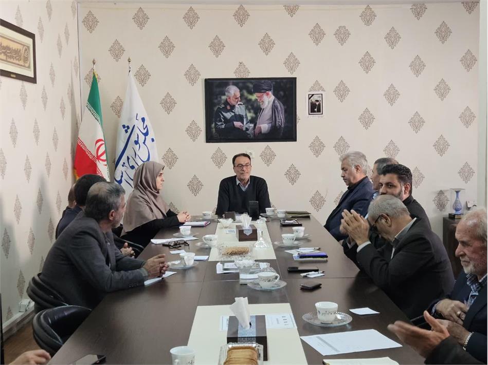 نماینده مردم اراک بر لزوم تحقق عدالت در نظام پرداختی و بهبود معیشت بازنشستگان تاکید کرد