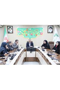 نقش محوری زنان در خانواده و نظام اداری صندوق بازنشستگی کشوری/ ضرورت تقویت کرامت بانوان در محیط‌های اداری