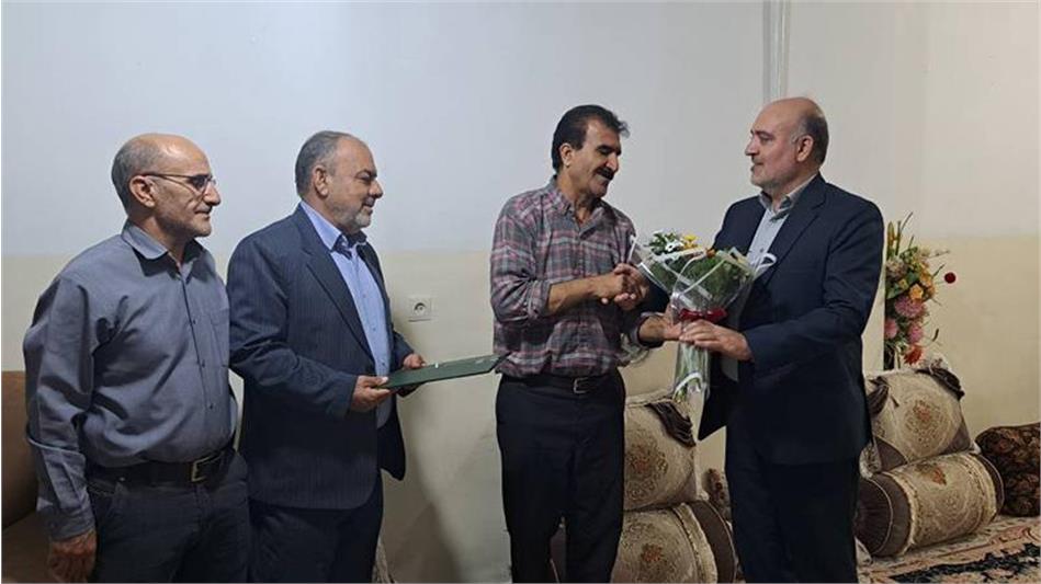 دیدار با دو بازنشسته جانباز و ایثارگر استان کهگیلویه و بویراحمد